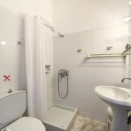 Alia 3* Камари
